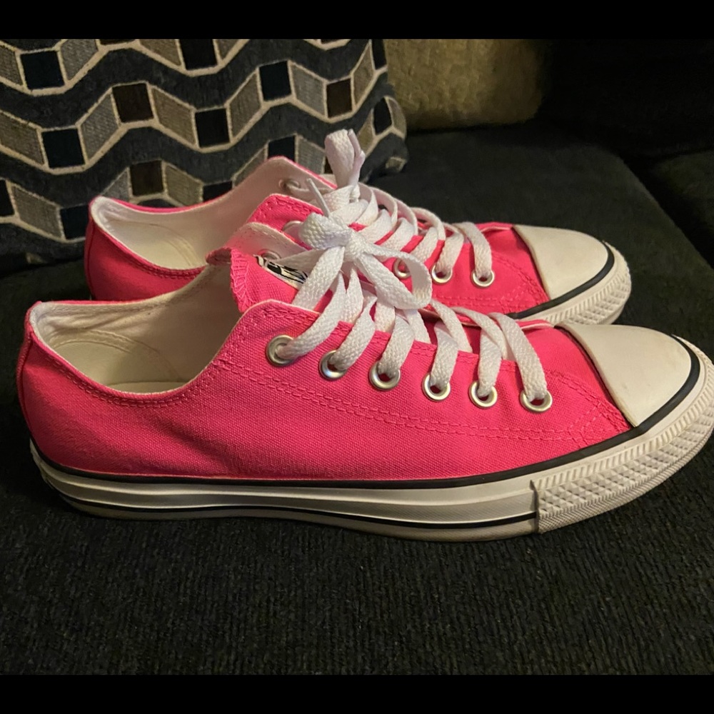 Hot Pink Converse Size 9